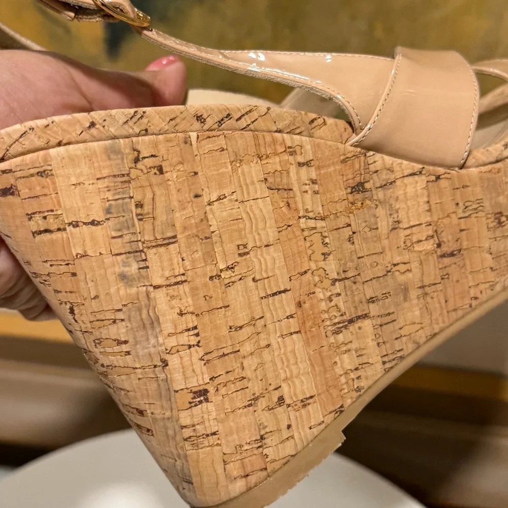 🌹STUART WEITZMAN🌹 Dayna Slingback Wedge Adobe Beige Size: 7.5B - Picture 10 of 12